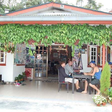 Rovers Inn Cameron Highlands Dış mekan fotoğraf